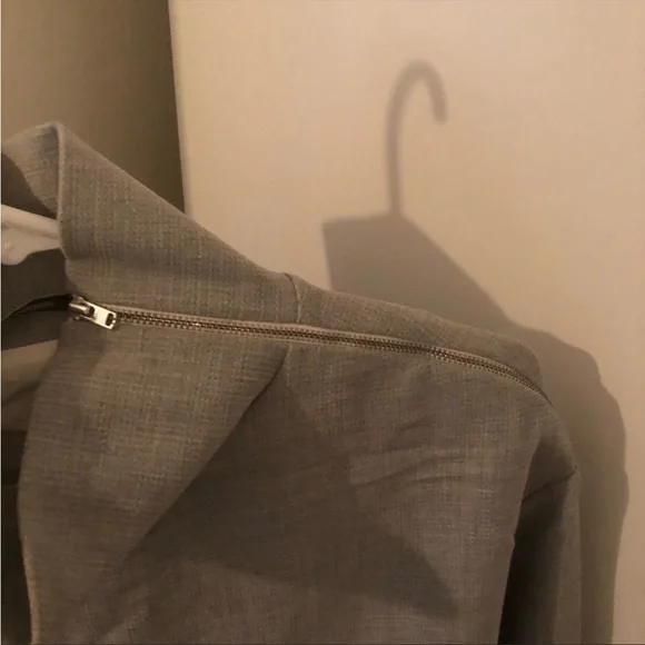 Zara really cool grey crop shirt with attached white button down. Size medium. - Picture 7 of 10